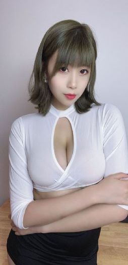 香港午夜三级a三级三点在线观看_4K电影免费在线