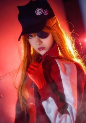 五月激情在线精品观看_BD英语在线观看完整版